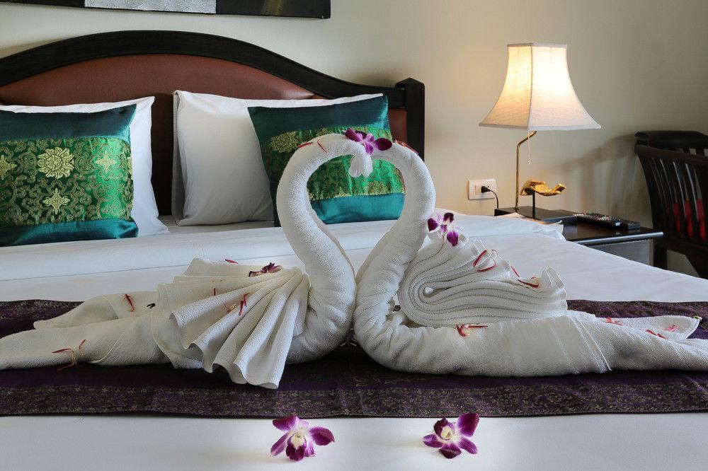 Naka Resort Kamala Exteriér fotografie